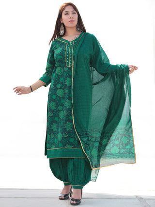 Nayab Nasreen - Set of Kurta Salwar Pants & Dupatta - KS50D2548D