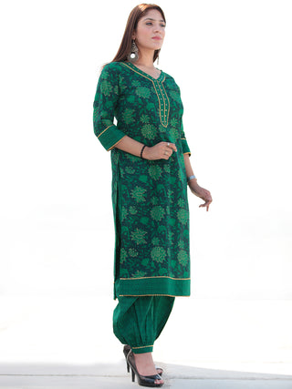 Nayab Nasreen - Set of Kurta Salwar Pants & Dupatta - KS50D2548D