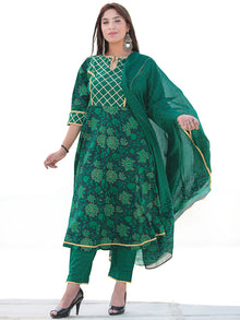 Nayab Diba - Set of Kurta Pants & Dupatta - KS56D2548D
