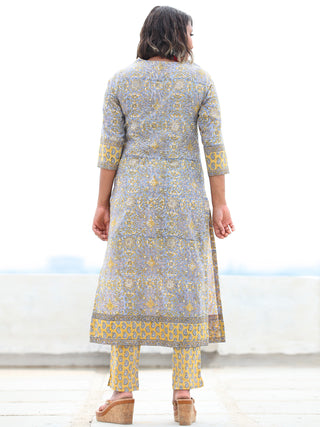Jashn Zeba - Set of Kurta Pants & Dupatta - KS10A2495D
