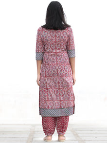 Nayab Sajoon - Set of Kurta Salwar Pants & Kota Doria Dupatta - KS03C2569D