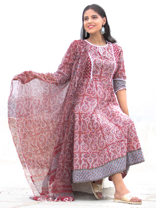 Nayab Saiz - Anakarli Kurta Pants & Kota Doria Dupatta - KS13A2569D