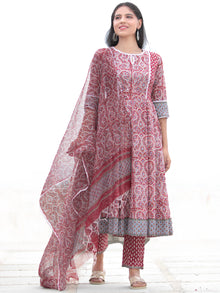 Nayab Saiz - Anakarli Kurta Pants & Kota Doria Dupatta - KS13A2569D