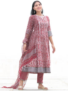 Nayab Saiz - Anakarli Kurta Pants & Kota Doria Dupatta - KS13A2569D