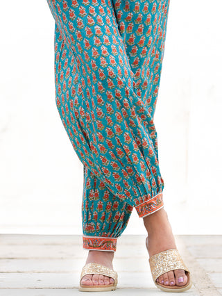 Nayab Ambar - Set of Kurta Salwar Pants & Kota Doria Dupatta - KS10A2570D