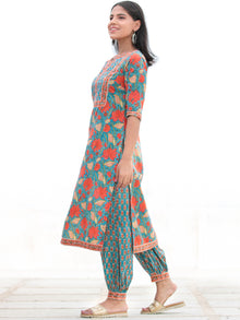 Nayab Ambar - Set of Kurta Salwar Pants & Kota Doria Dupatta - KS10A2570D