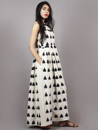 Ivory Black Long Sleeveless Handwoven Double Ikat Dress With Knife Pleats & Side Pockets - D3265503