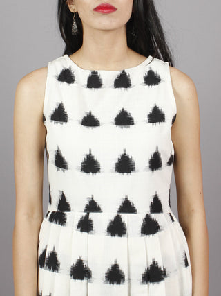 Ivory Black Long Sleeveless Handwoven Double Ikat Dress With Knife Pleats & Side Pockets - D3265503