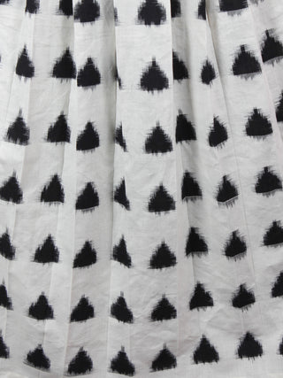 Ivory Black Long Sleeveless Handwoven Double Ikat Dress With Knife Pleats & Side Pockets - D3265503