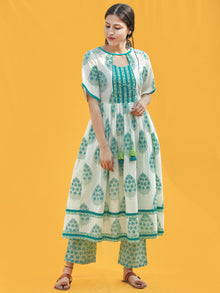 Ersheen - White Green Printed & Sequenced Kurta Pant Set  - SS02F2020
