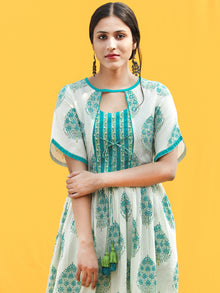 Ersheen - White Green Printed & Sequenced Kurta Pant Set  - SS02F2020