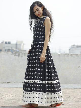 Black Ivory Handwoven Ikat  Sleeveless Dress With Side Pockets-  D107F661