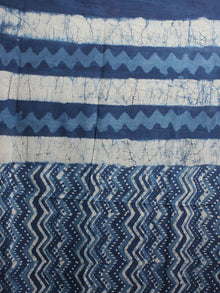 Indigo White Laharia Cotton Mul Hand Block Printed Dupatta - D0417068