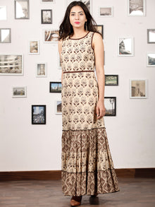 ENGAGE BEIGE - Hand Block Printed Cotton Long Sleeveless Dress - D319F1338
