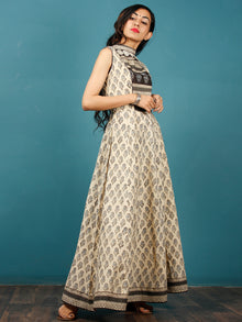 Naaz Beige Black Grey Hand Block Printed Long Cotton Sleeveless Dress With Back Tassel Belt -  DS50F001