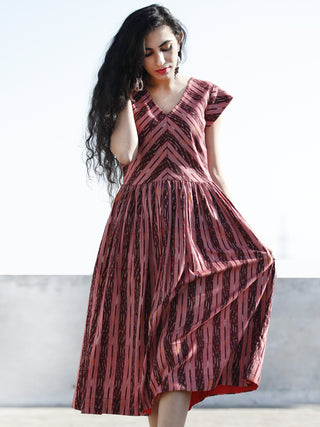 Maroon Red Ivory Hand Woven Ikat Midi Dress With Cap Sleeves - D201F756