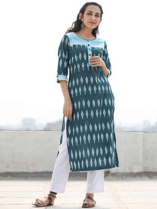 Tagai Samah- Set of Ikat Kurta & Pants  - KS126A2418