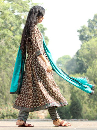Ajrakh Guldasta - Angrakha Kurta Set With Dupatta - SS01F1869