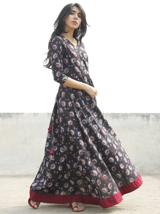 Black Maroon Ivory Indigo Hand Blocked Long Tie-Up Back Waist Dress - D162F985