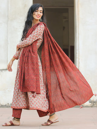 Poppy Poises - Hand Block Printed Kurta Set With Dupatta - SS01DF1876