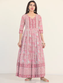 Fiza Tanvi Pleated Dress