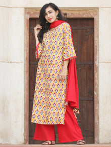 Garden In Yellow - Hand Block Printed Kurta Set With Dupatta - SS01F776