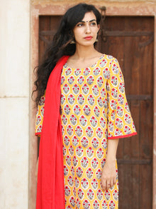 Garden In Yellow - Hand Block Printed Kurta Set With Dupatta - SS01F776