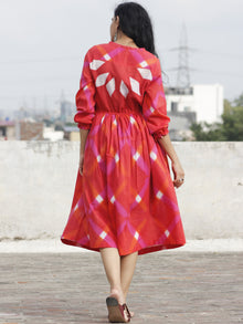 Naaz Red Orange Pink White Tie Dye Dress With Elasticated Waist And Peasant Sleeves - DS21F001