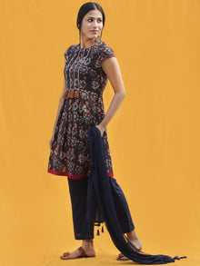 Sajoon - Hand Block Printed Kurta Pant Set With Dupatta - SS01FPPP