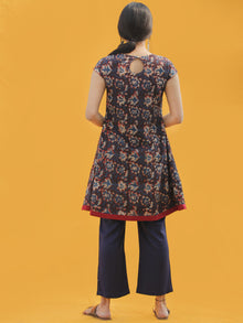Sajoon - Hand Block Printed Kurta Pant Set With Dupatta - SS01FPPP