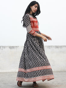 Naaz Black Red Ivory Hand Blocked Cotton Dress With Stand Collar & Lining - DS45F001