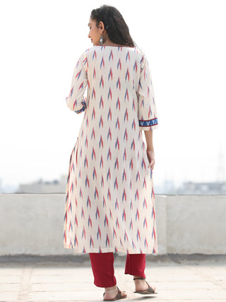 Tagai Ulfa- Set of Ikat Kurta & Pants  - KS127B2429