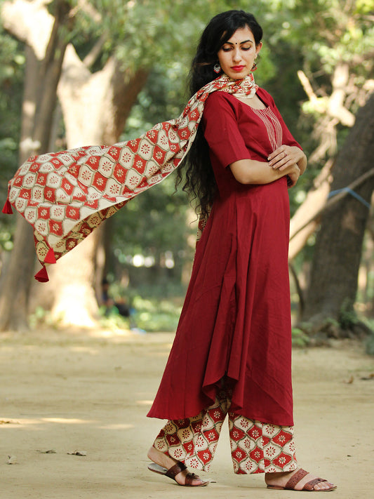 Classy Block And Plain -  Hand Block Printed Kurta Set With Dupatta - SS01F1372