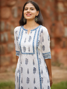 Nayab Amrin - Kurta Pants & Dupatta - KS14F2567D