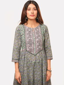 Harit Fiza Set Of Flared Kurta Pants Dupatta