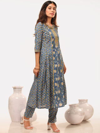 Megha Parinda Set Of A Line Kurta Pant Kota Dupatta