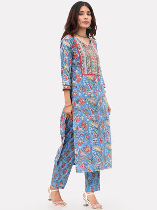 Megha Rivaaz Set Of Kurta Pant Kota Dupatta