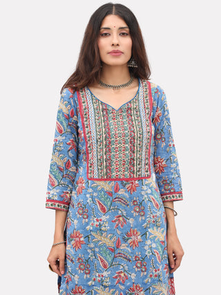 Megha Rivaaz Set Of Kurta Pant Kota Dupatta