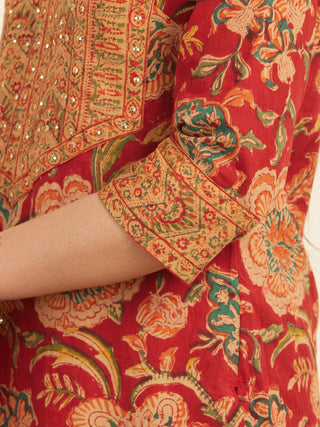 Jashn Mannat Set Of Kurta Pants Dupatta