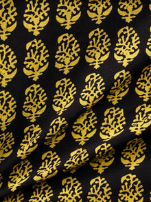Black Yellow Bagh Printed Cotton Fabric Per Meter - F005F1717