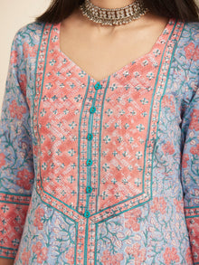 Jashn Raima Set Of Kurta Salwar Pants Dupatta