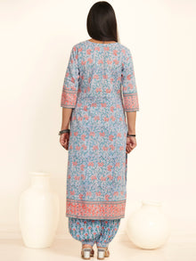 Jashn Mumtaz Set Of Kurta Salwar Pants Dupatta