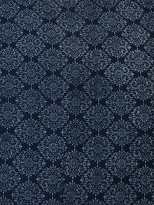 Indigo White Hand Block Printed Cotton Cambric Fabric Per Meter - F0916173