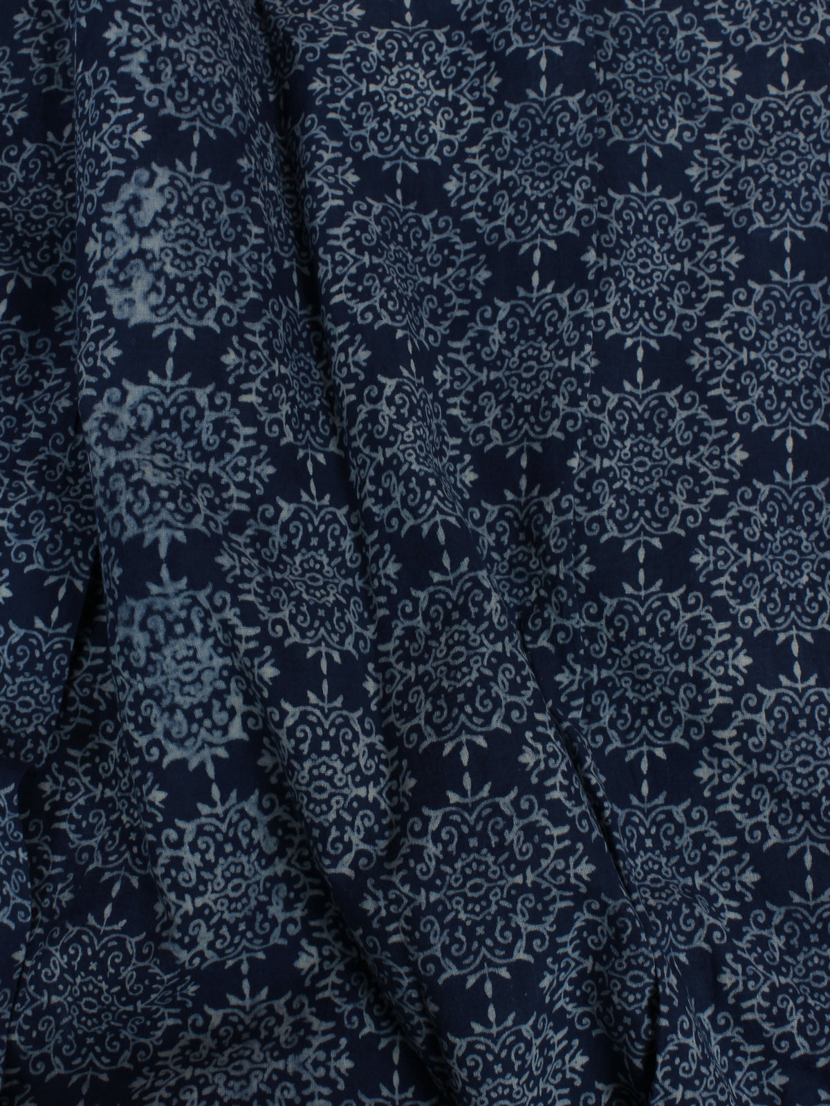 Indigo White Hand Block Printed Cotton Cambric Fabric Per Meter - F0916173