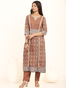 Jashn Neha Set Of Kurta Pants Kota Doria Dupatta