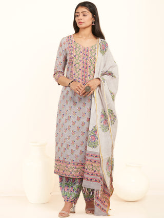 Jashn Lekha Set Of Kurta Salwar Pants Dupatta