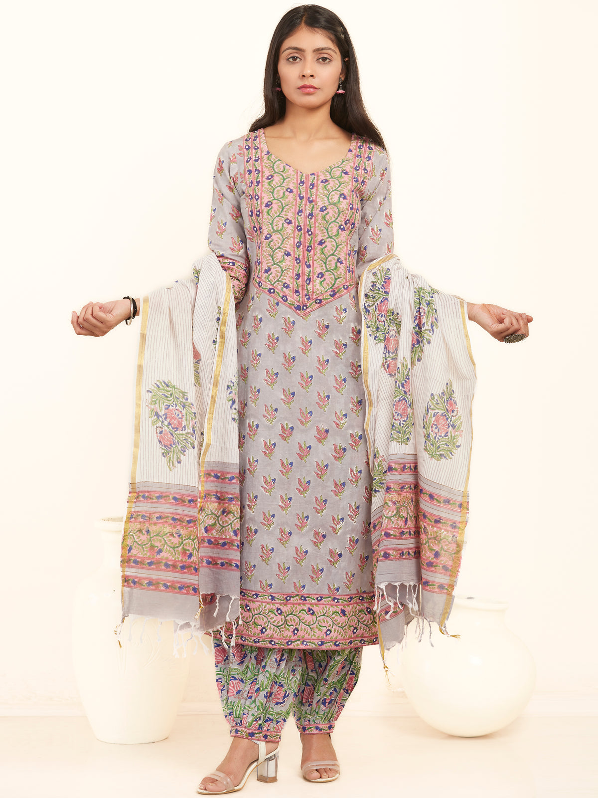 Jashn Lekha Set Of Kurta Salwar Pants Dupatta