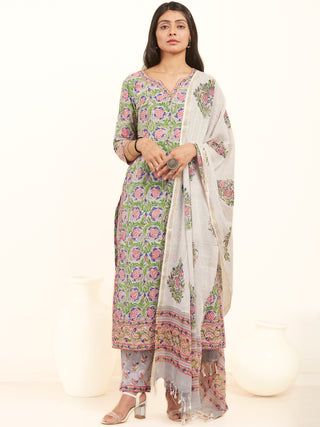 Jashn Aahana Set Of Kurta Pants Dupatta