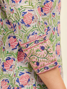 Jashn Aahana Set Of Kurta Pants Dupatta