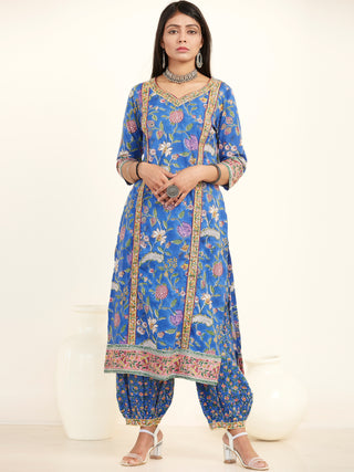 Jashn Ada Set Of Kurta Salwar Pants Dupatta